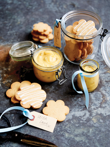 <span class="headline-span">Passionfruit Butter & </span>Ginger Biscuits